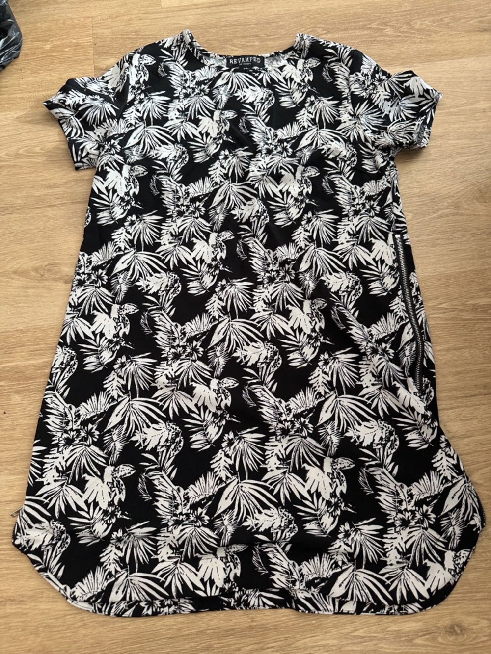 Revamped Black & White Tropical Shift Tunic